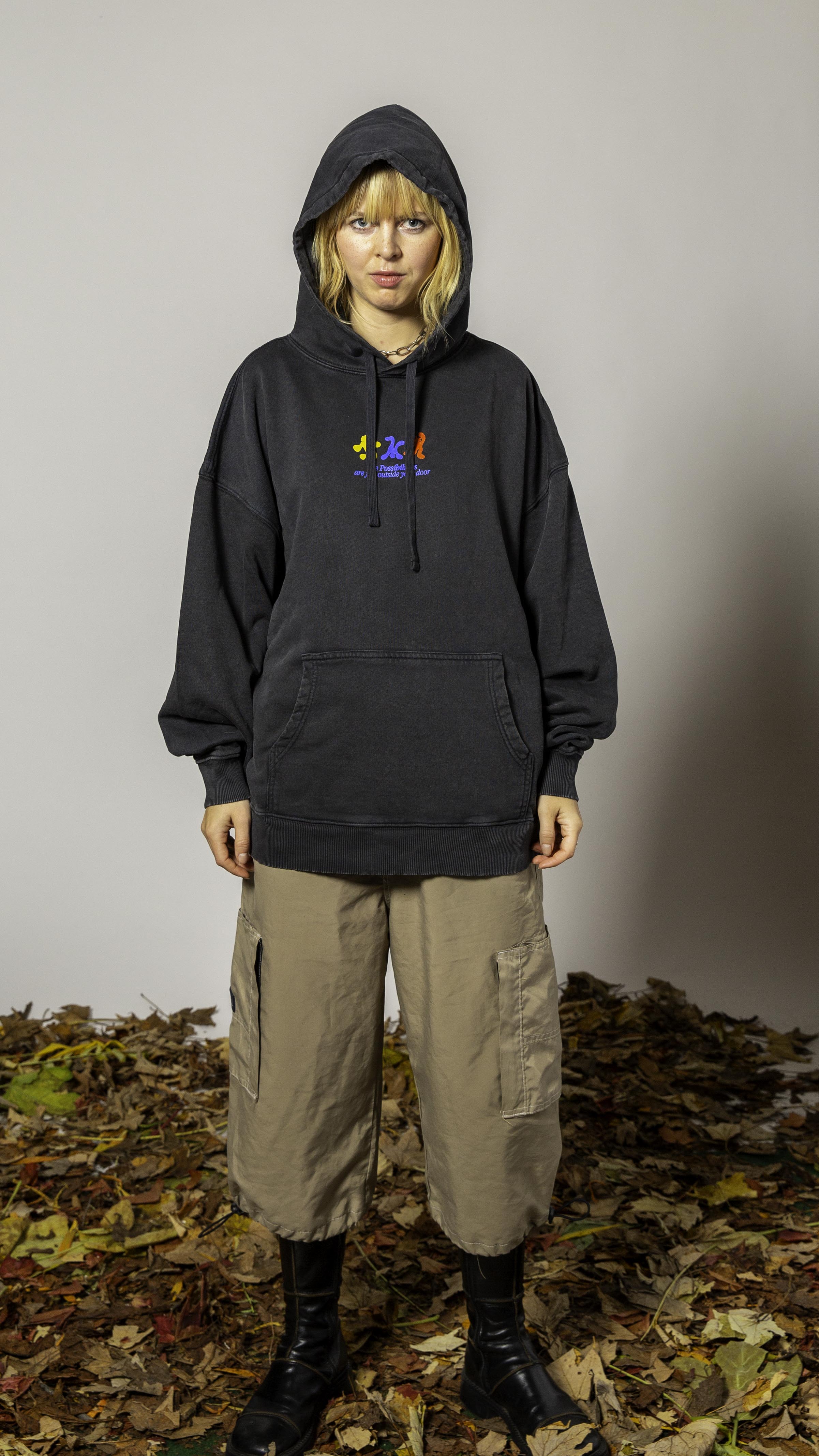 No 62. Dancing Dolls Hoodie 'Black'